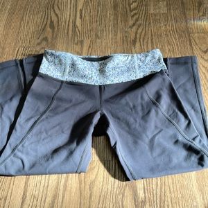 Lulu cropped leggings